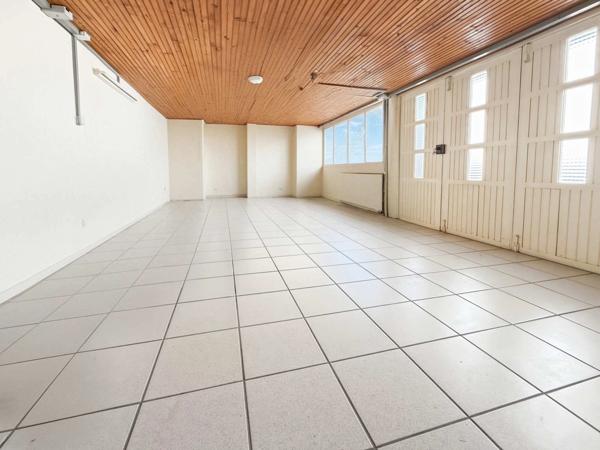 Dept de la Vienne (86) Maison de plain pieds à vendre de 8 pièces CHATELLERAULT (86)