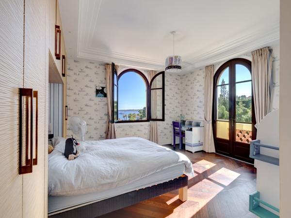Vente Maison de maître Vallauris 5 Pièces 229 m²