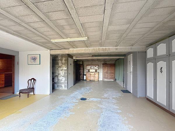 Belle maison à Mollon avec vue dégagée, 3 chambres, sous sol complet sur un terrain de 1774m².