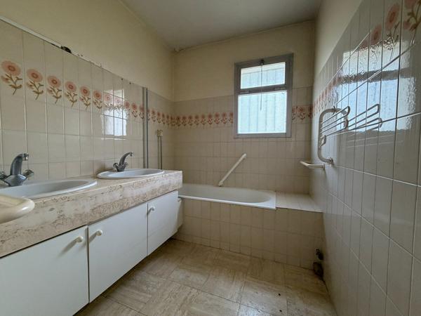 Appartement 3 pièces 77.73 m2