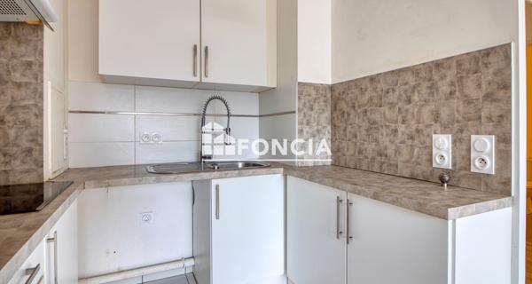 À vendre Appartement 2 pièces 38.5 m² - ÉRagny 95610