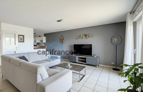 Appartement à vendre 4 pièces LA SEYNE SUR MER (83)