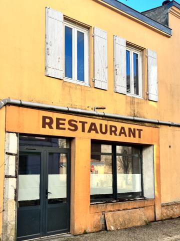 Maison Courcon 4 pièce(s) 200 m2,