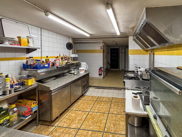 Maison Courcon 4 pièce(s) 200 m2,