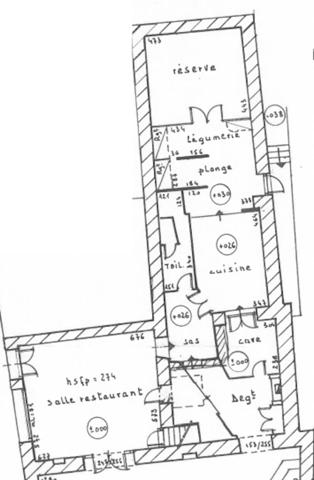 Maison Courcon 4 pièce(s) 200 m2,