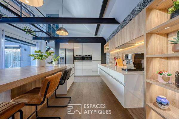 Maison contemporaine avec terrasses et garage double en hypercentre