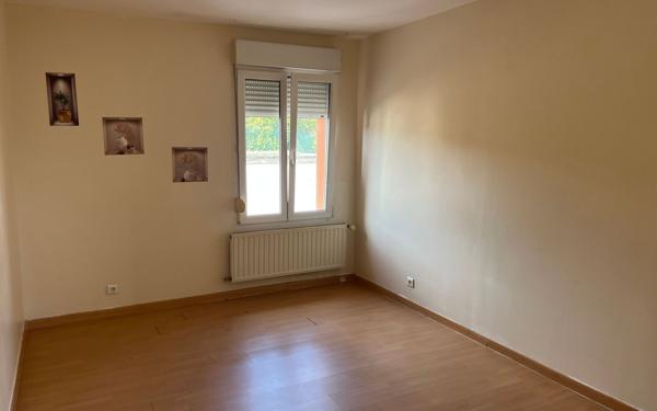 Appartement à louer    5 pièces • 122,37 m2 Bruyères