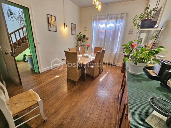 Maison d hote de 265 m²