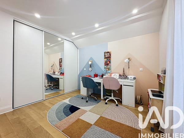 Maison à vendre 12 pièces 282 m² Les Pavillons-sous-Bois