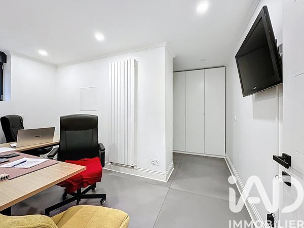 Maison à vendre 12 pièces 282 m² Les Pavillons-sous-Bois