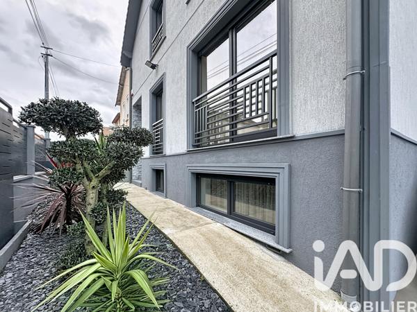 Maison à vendre 12 pièces 282 m² Les Pavillons-sous-Bois