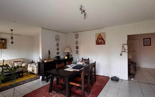 Appartement à vendre    4 pièces • 104 m2 Romans-sur-Isère