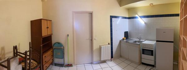 Immeuble Montval Sur Loir 72500 - 5 studios en plein centre ville