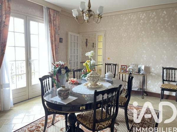 Maison à vendre 7 pièces 175 m² Saint-Savin