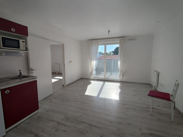 La Rochelle (17000) LA ROCHELLE 2 PIECES 40 M² construction récente de 2015, avec ascenseur et parking