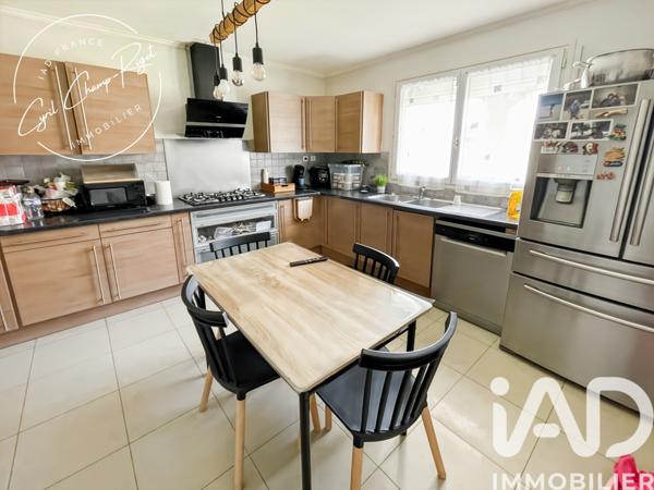 Maison à vendre 5 pièces 124 m² Montfermeil