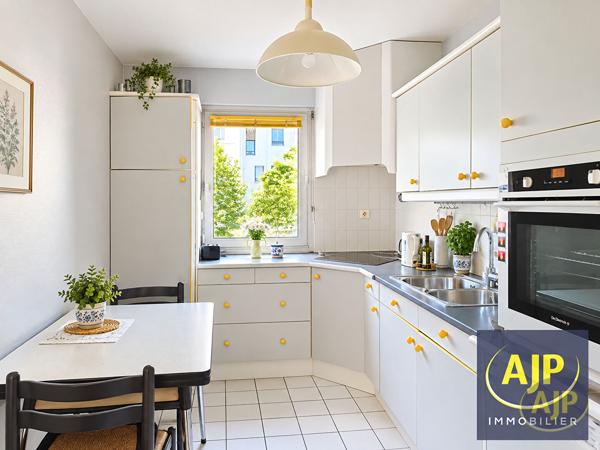 Appartement à vendre Nantes - 5 pièces, 100m² avec 3 chambre(s) à 324 260€ - AJP Immobilier Nantes Rond-Point de Rennes