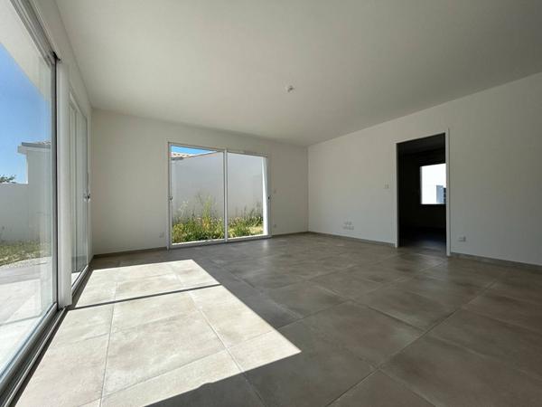 MAISON à SAINT PALAIS SUR MER