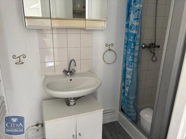 Appartement à louer 1 pièce 14.44m² Poitiers (86000)
