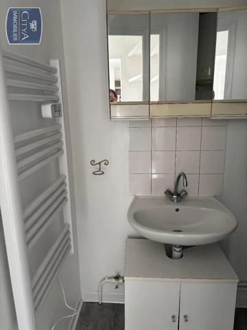 Appartement à louer 1 pièce 14.44m² Poitiers (86000)