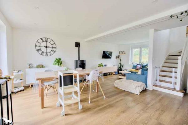 Maison à vendre 265 500 € Plouguerneau 5 p 110 m² DPE C