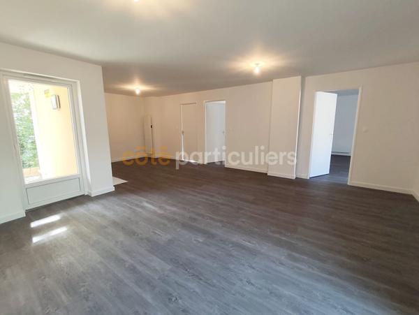 Location
                Appartement130 m² - 5 Pièces -
                    SAINT PIERRE EN AUGE (14170)