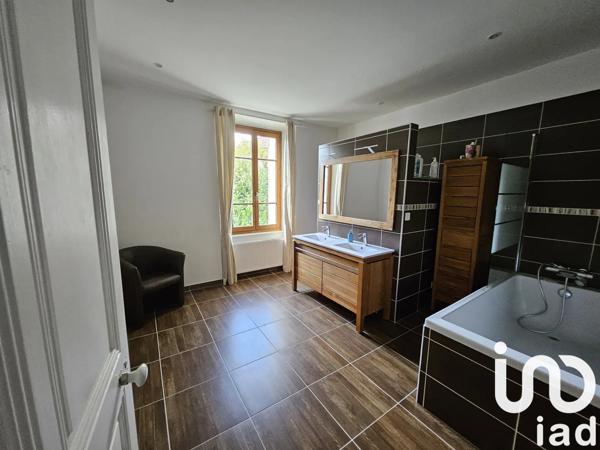 Maison à vendre 6 pièces 198 m² Massignieu-de-Rives