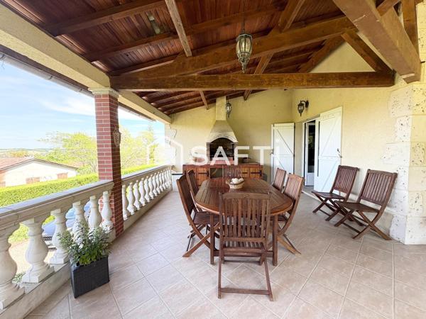 Maison quatre chambres à Nerac