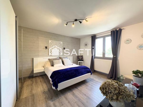 Maison quatre chambres à Nerac