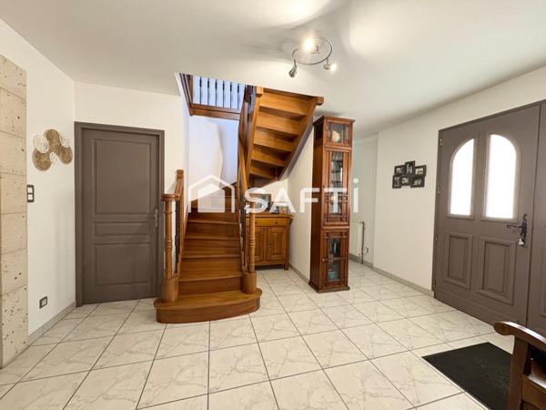 Maison quatre chambres à Nerac