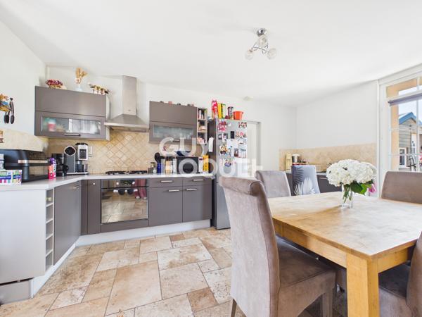 Maison en pierre à vendre de 5 pièces de 90 m²