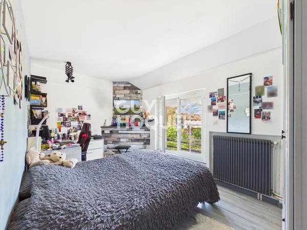 Maison en pierre à vendre de 5 pièces de 90 m²