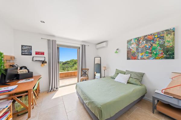 Vente Maison de luxe Ollioules 6 Pièces 225 m²
