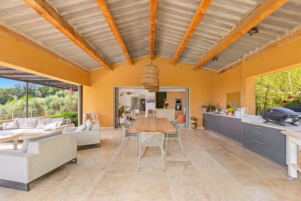 Vente Maison de luxe Ollioules 6 Pièces 225 m²