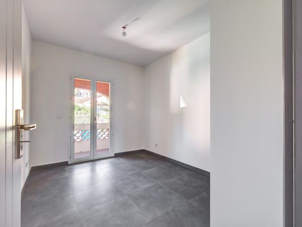 Vente Villa de luxe Antibes 5 Pièces 150 m²