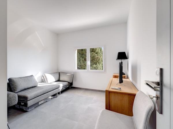 Vente Villa de luxe Antibes 5 Pièces 150 m²