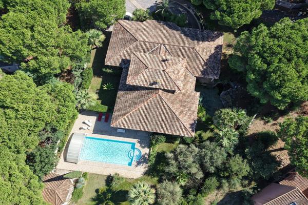 Vente Maison de luxe Agde 8 Pièces 326 m²