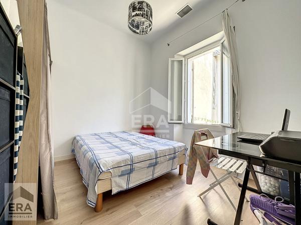 A vendre Marseille 13013 Immeuble  T4 cour privative + 2 Type 2 loués, rentabilité locative