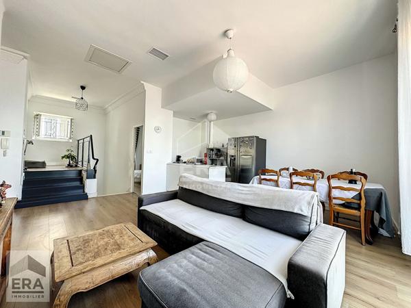 A vendre Marseille 13013 Immeuble  T4 cour privative + 2 Type 2 loués, rentabilité locative