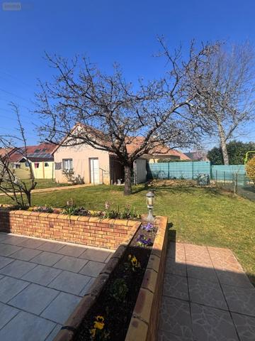 Maison individuelle à vendre à Changé dans la Sarthe (72560), ref : LMY/LED