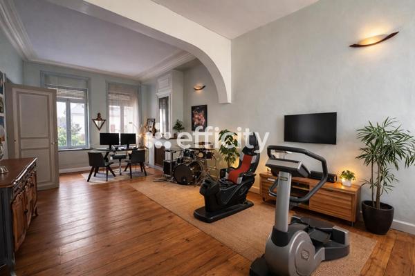 Maison 8 pièces - 240 m² Exclusivité