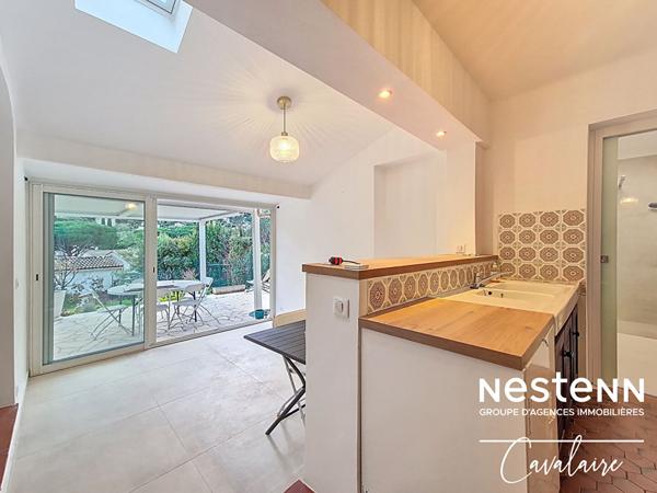 Mazet provençal situé dans un environnement calme et arboré à Cavalaire