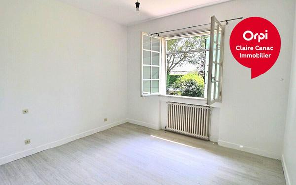 Maison à louer    4 pièces •  Labastide-Saint-Georges