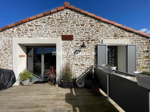 Maison à TALMONT-SAINT-HILAIRE, 85440 - 6 pièces 177m²