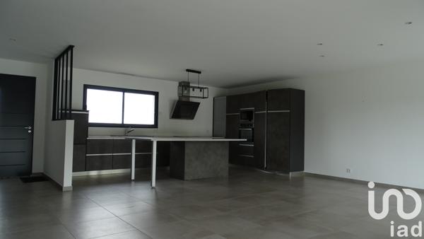 Maison à vendre 5 pièces 144 m² Bram