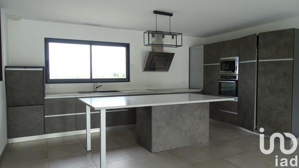 Maison à vendre 5 pièces 144 m² Bram