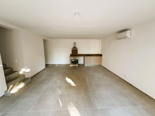 Maison Nimes 4 pièce(s) 92.03 m2