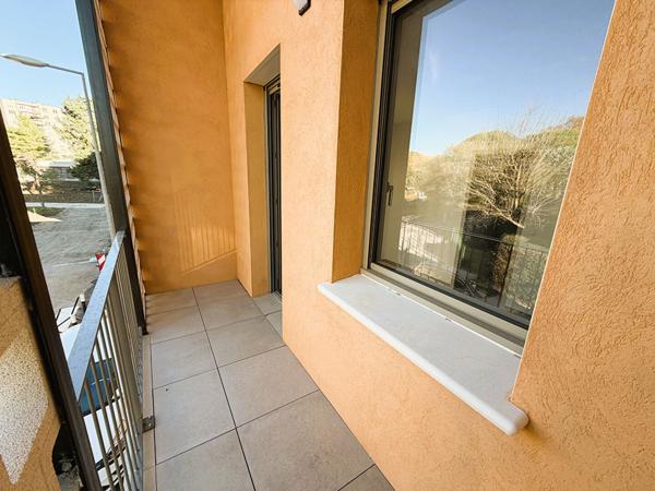 Maison Nimes 4 pièce(s) 92.03 m2