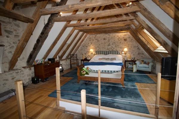 Maison à vendre |  Vaureilles |  12 pièces | 222 m²