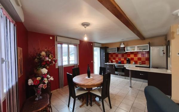 Maison à vendre    4 pièces • 62,57 m2 Albens